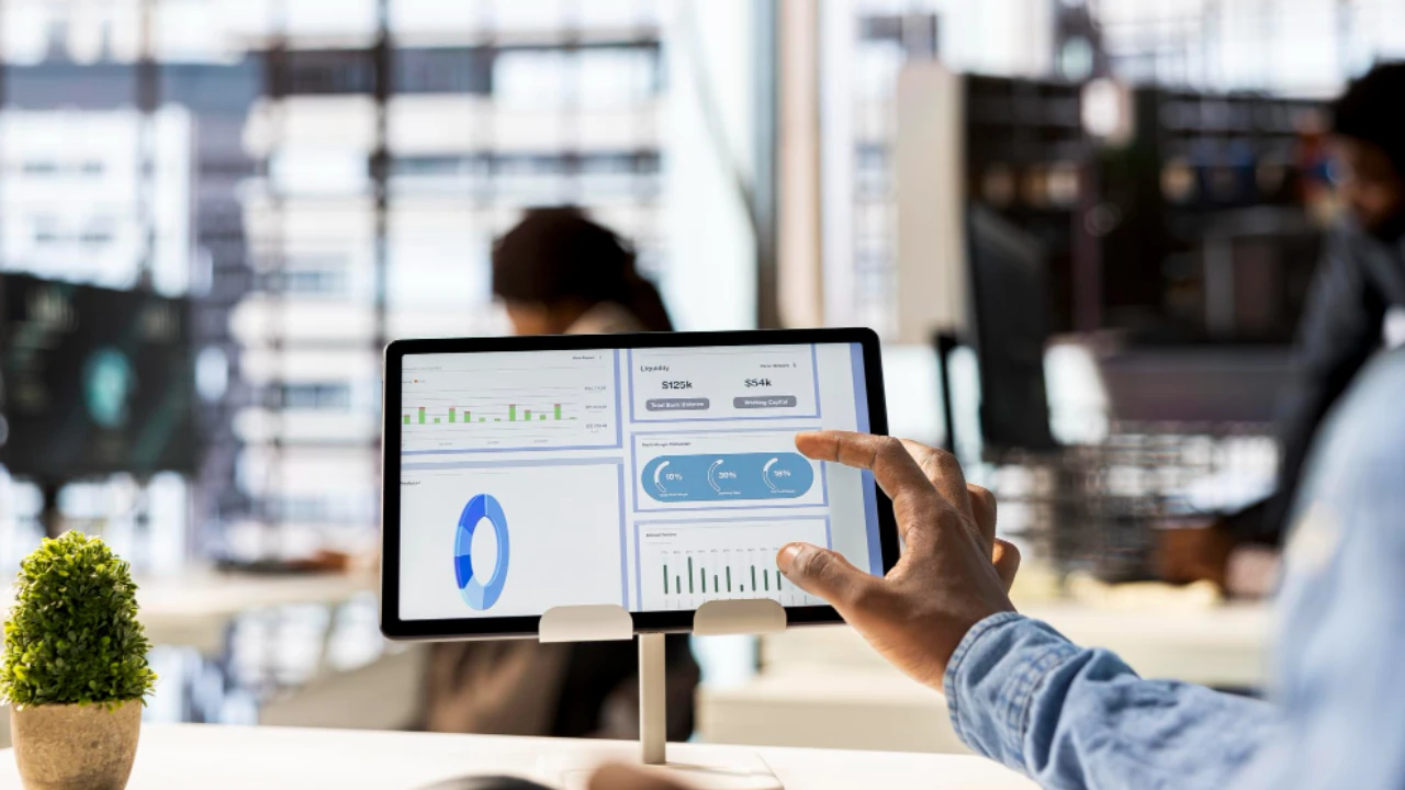 Oracle E-business Suite R12.2